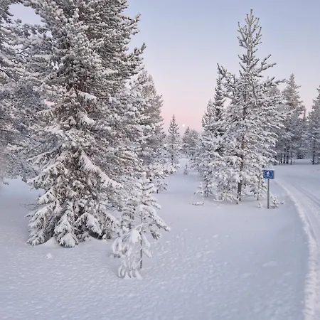 Nunnula Chalet Äkäslompolo